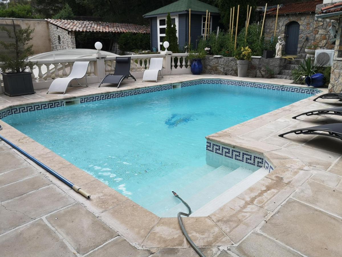 Appartement Design Avec Piscine Digne-les-Bains Luaran gambar