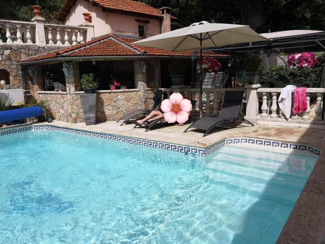 Appartement Design Avec Piscine Digne-les-Bains Luaran gambar